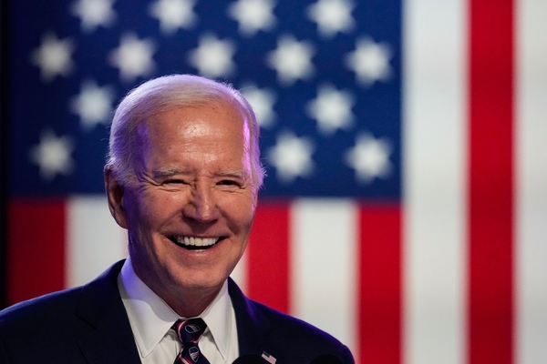 Job alert: O Joe Biden ψάχνει meme manager και πληρώνει ένα σκασμό λεφτά - εικόνα 1