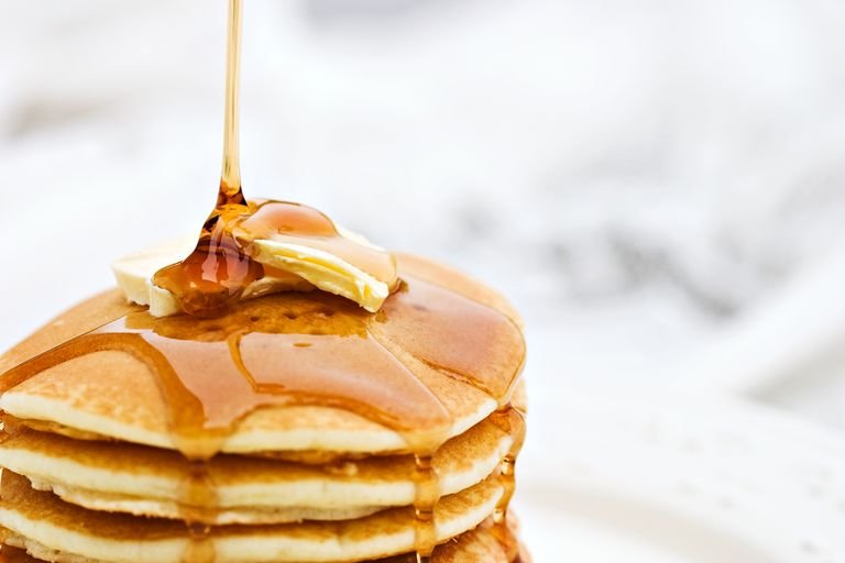 ΣΥΝΤΑΓΗ PANCAKES 1