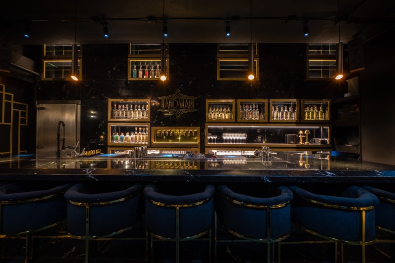 The World's 50 Best Bars 2024_Ο χώρος του Handshake Speakeasy