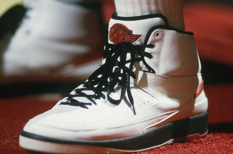 ΠΑΠΟΥΤΣΙΑ AIR JORDAN 2 1