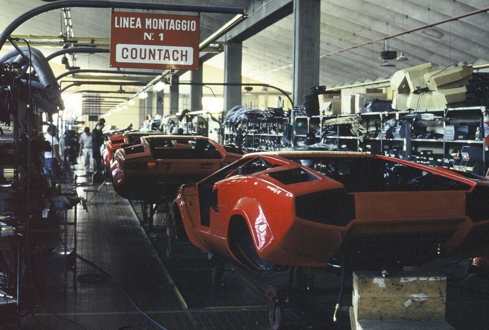 Χάλασε η απίθανη Aston Martin Valkyrie του Alonso μόλις την αγόρασε - εικόνα 1