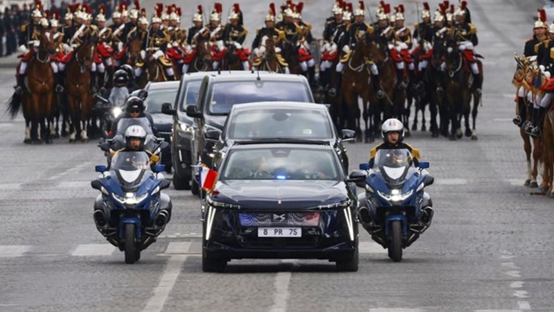 DS No8 Εμανουέλ Μακρόν προεδρικό αυτοκίνητο