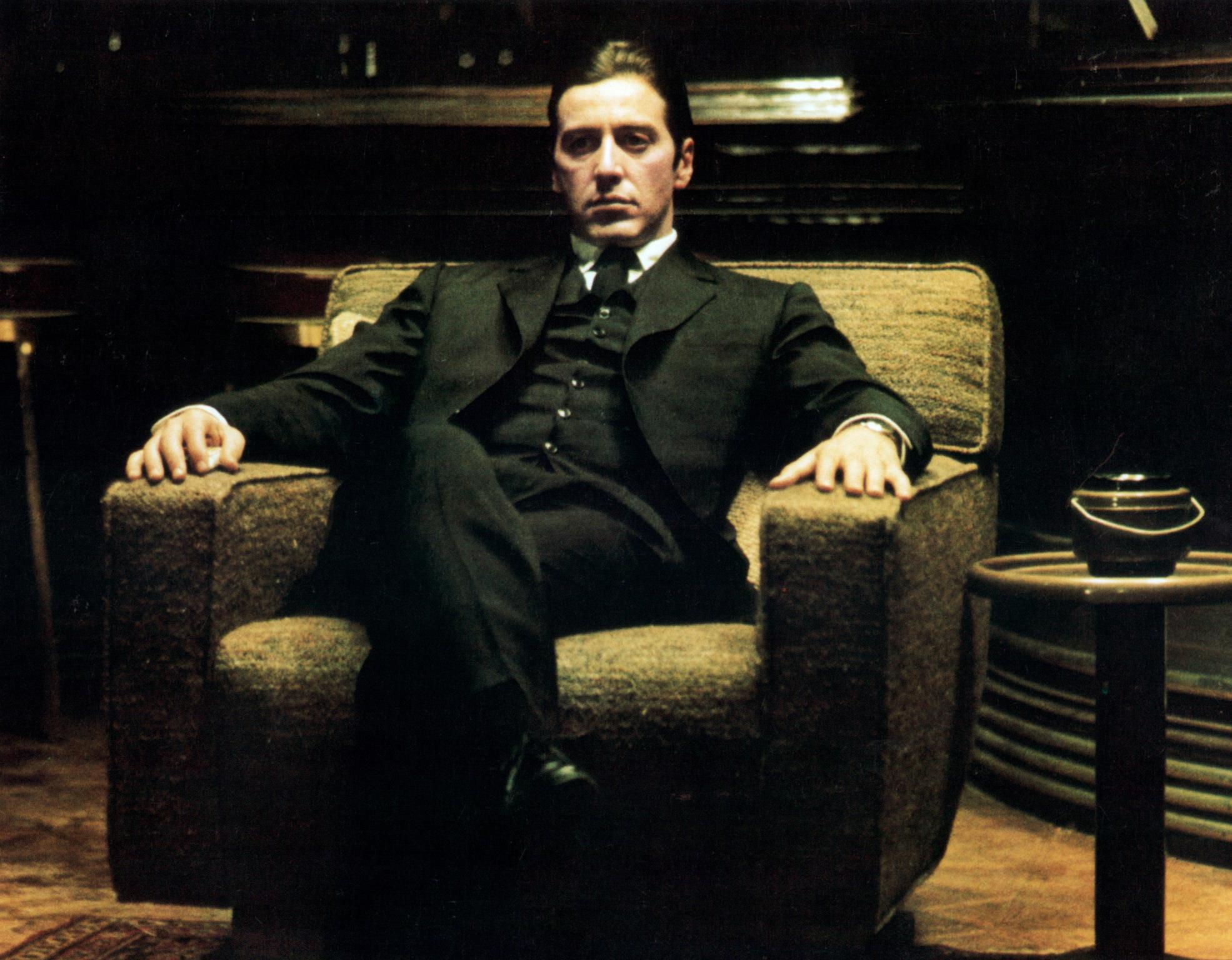 Στο debate του Twitter για το αν ο Al Pacino ή ο Robert De Niro είναι πιο σέξι, το ζουμί είναι αλλού - εικόνα 1
