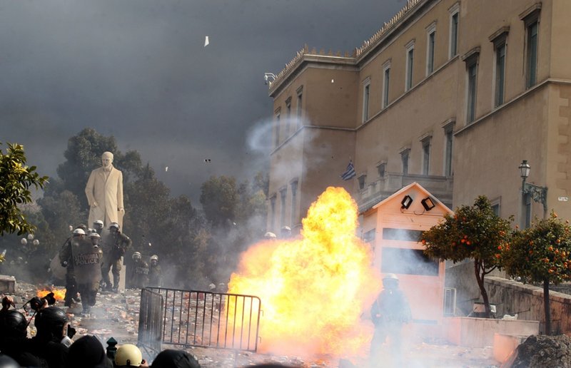 Επεισόδια στο Σύνταγμα -Συλλαλητήριο Τέμπη