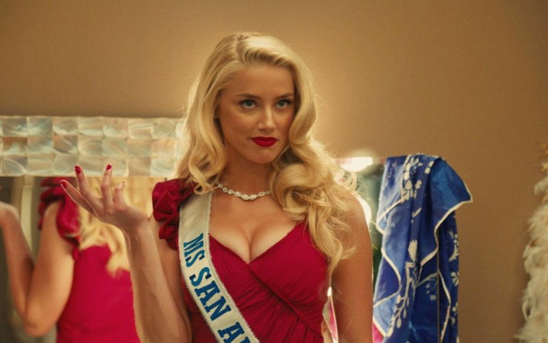 Amber Heard 24