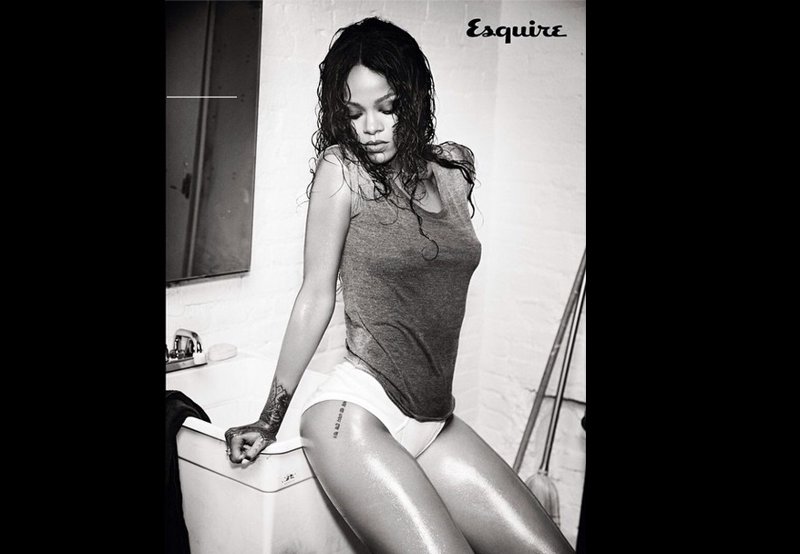 Rihanna 35