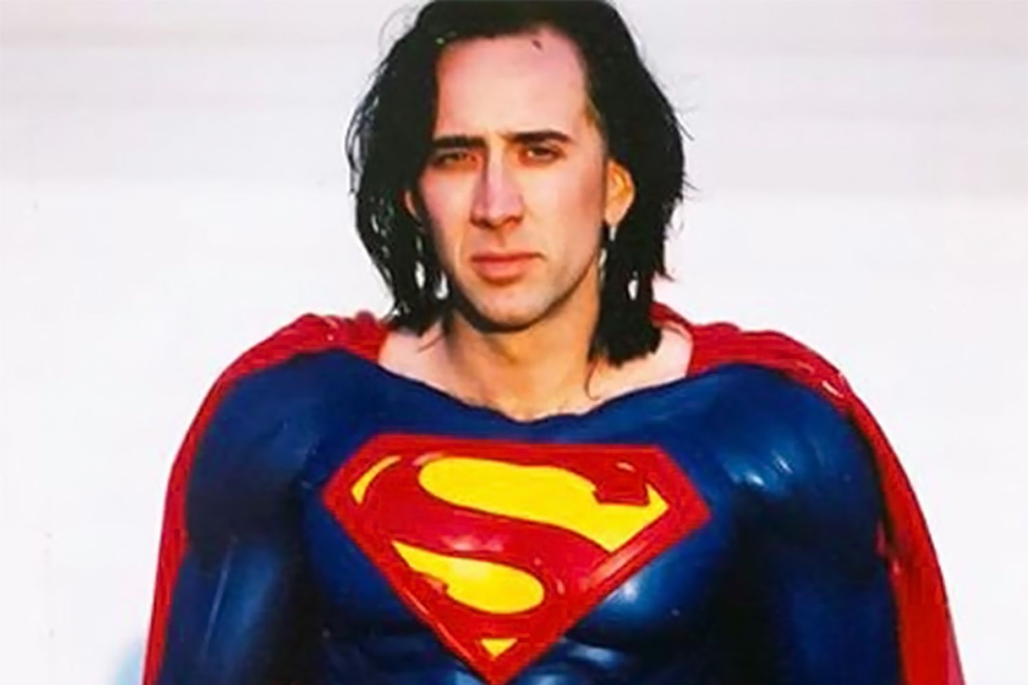 Ο Nicolas Cage είναι στην Ελλάδα και έτρωγε ντολμαδάκια στον Πειραιά-τι πιο σύνηθες - εικόνα 1