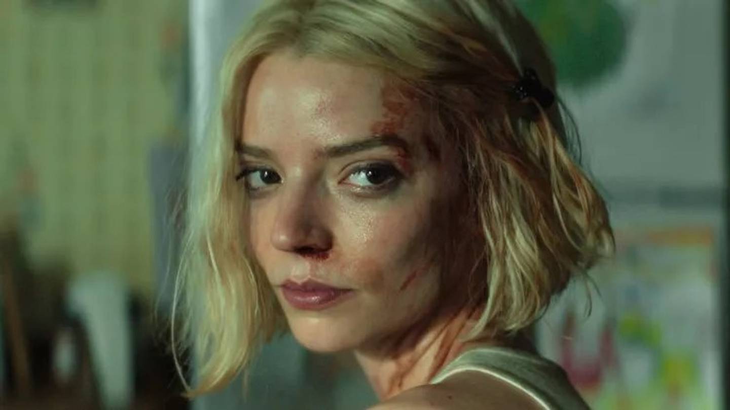Όλοι μιλούν για το 'Lucky' του Apple TV. Αξίζει όμως να το δεις;