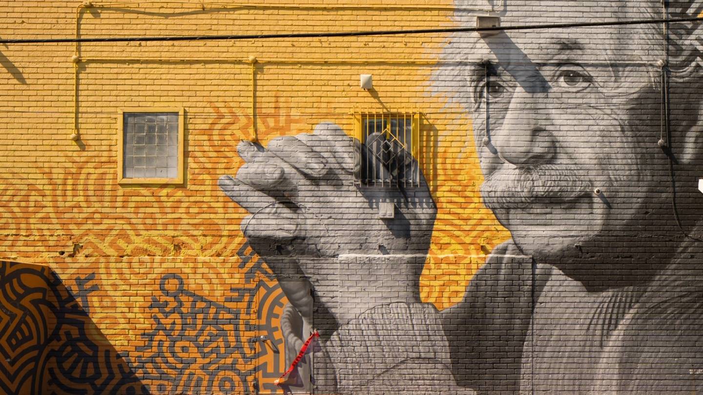 Ρωτήσαμε την τεχνητή νοημοσύνη ποιοι είναι 10 πιο διάσημοι άνθρωποι που έζησαν ποτέ και να τι απάντησε