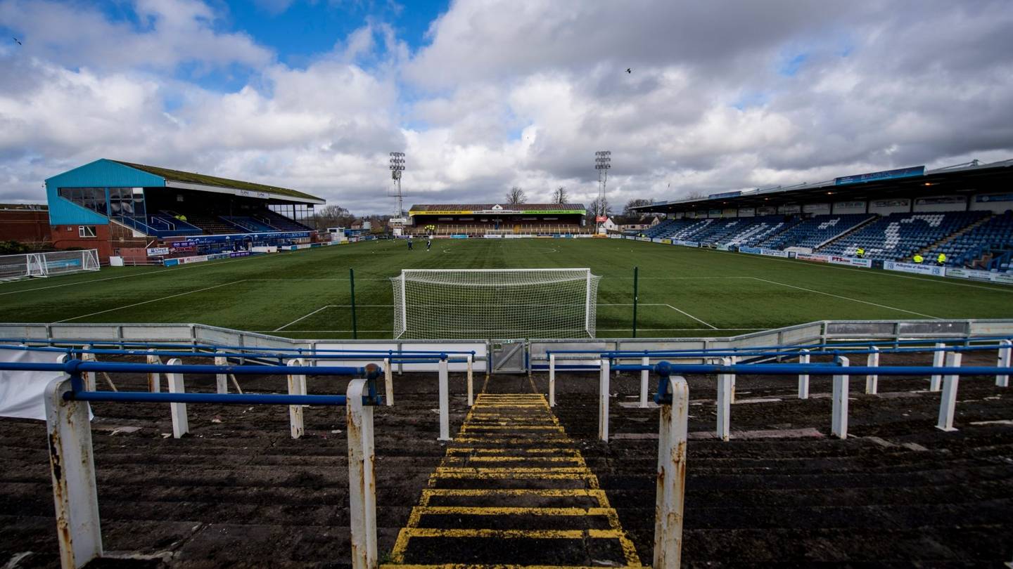 Ταξίδι στο Dumfries: Εκεί που η Queen of South είναι βασίλισσα