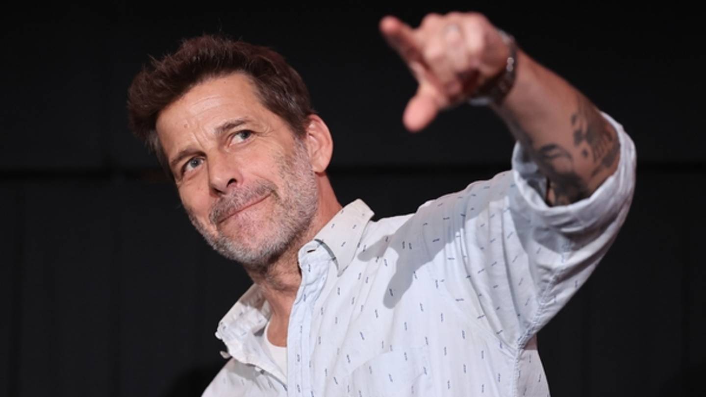 O Zack Snyder έχει μία ενδιαφέρουσα ιδέα για τον επόμενο James Bond