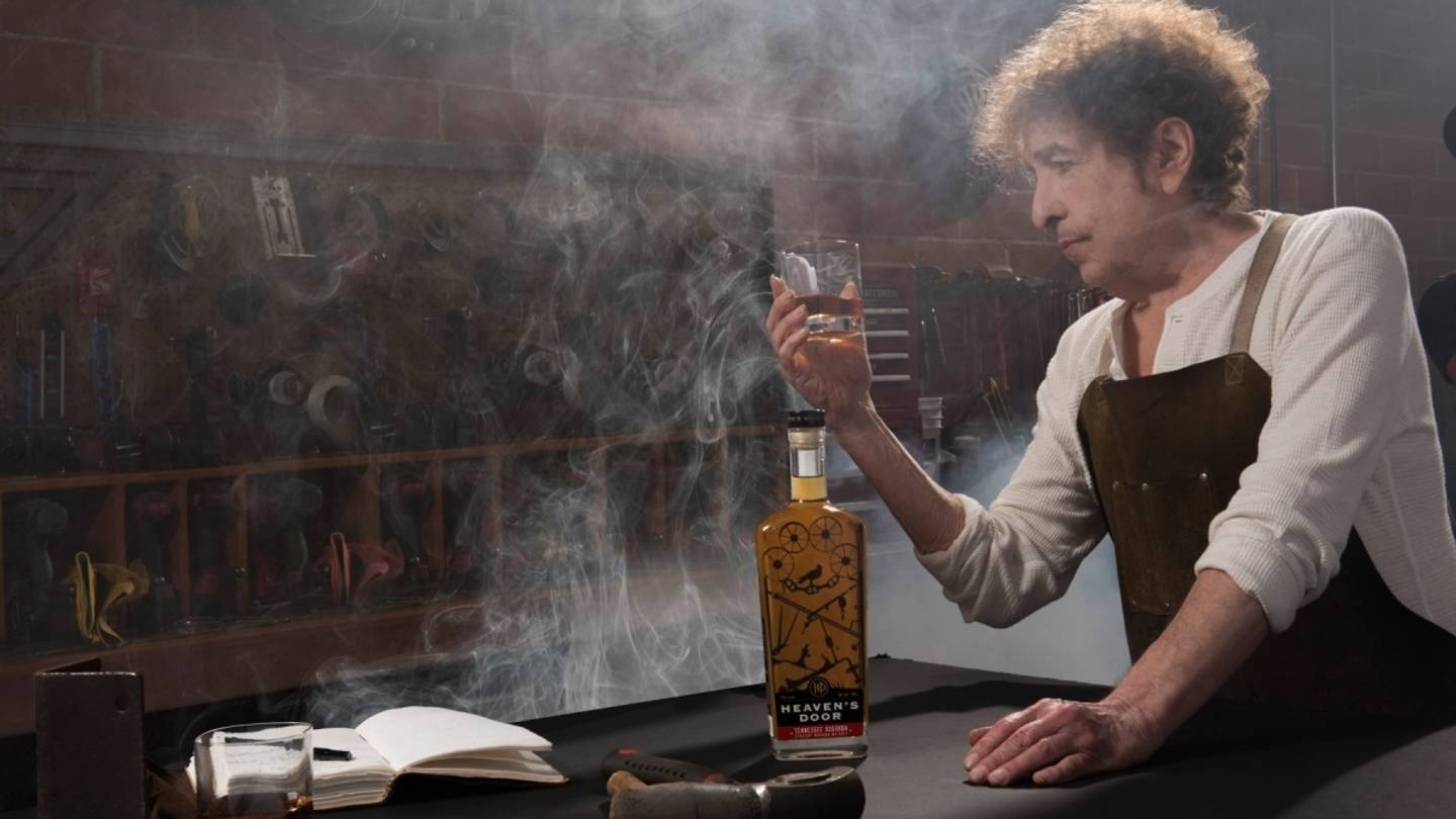 Ο Bob Dylan μόλις κυκλοφόρησε το δικό του ουίσκι