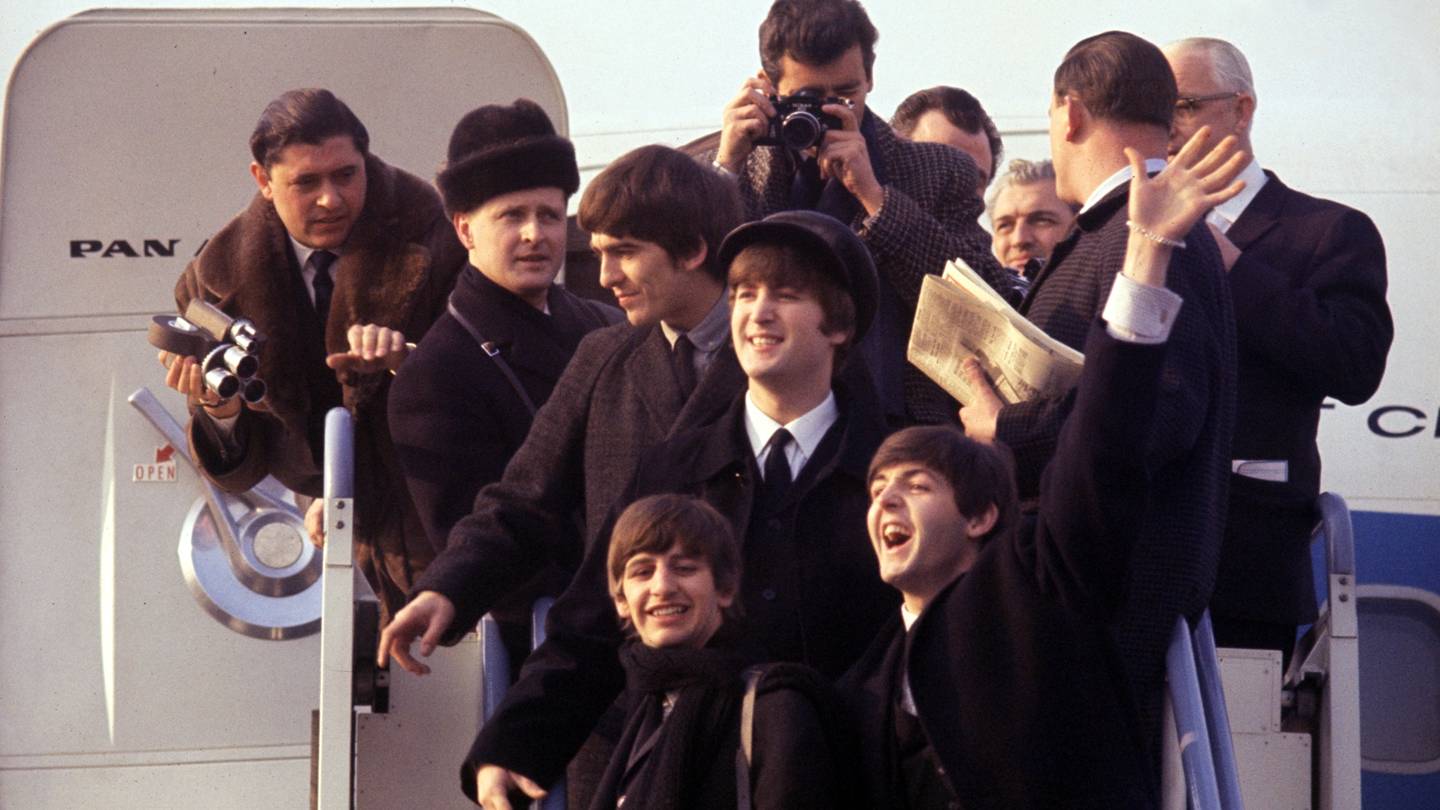 Πρώτο trailer για το Beatles '64, το νέο ντοκιμαντέρ για τους Beatles