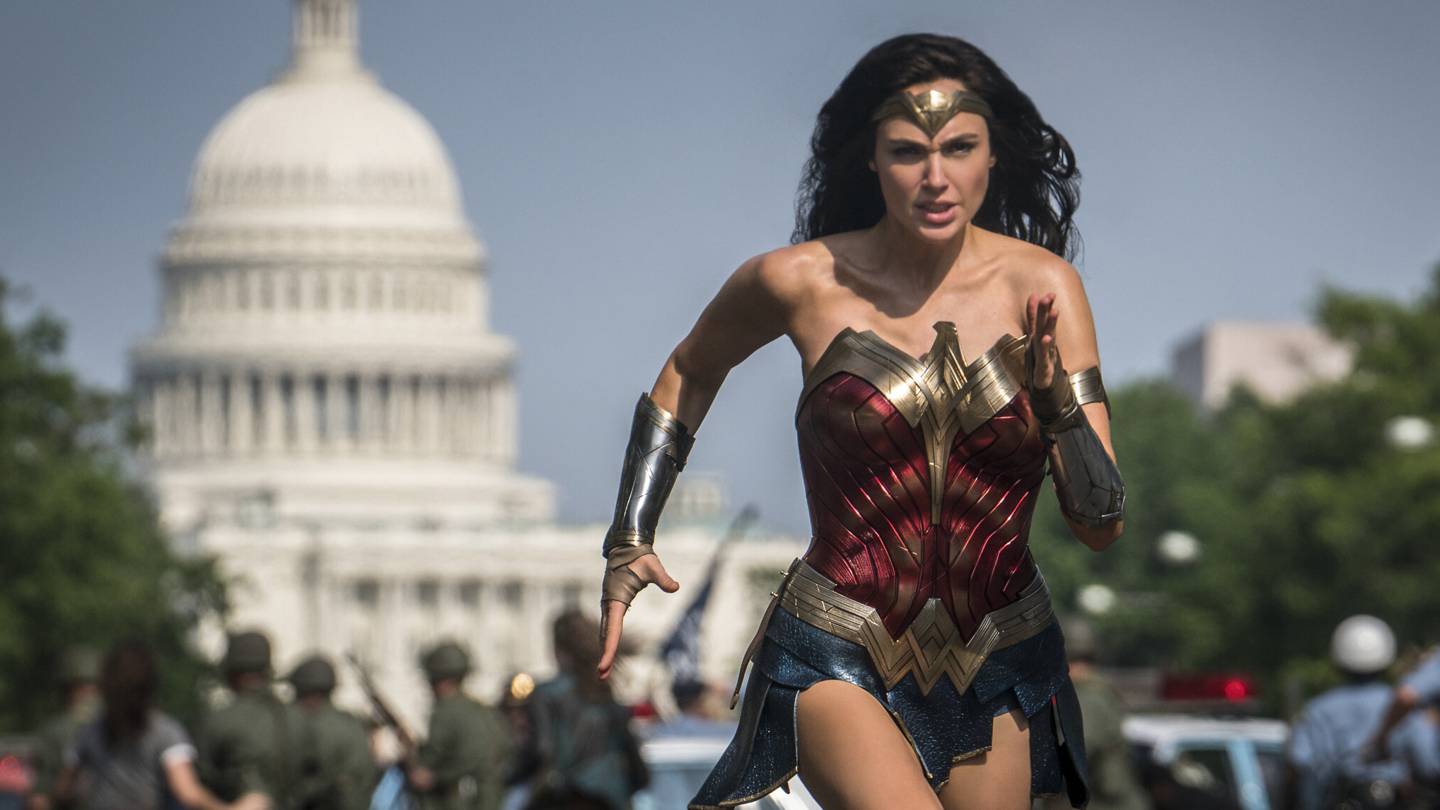 Η Wonder Woman είναι το χριστουγεννιάτικο δώρο μας