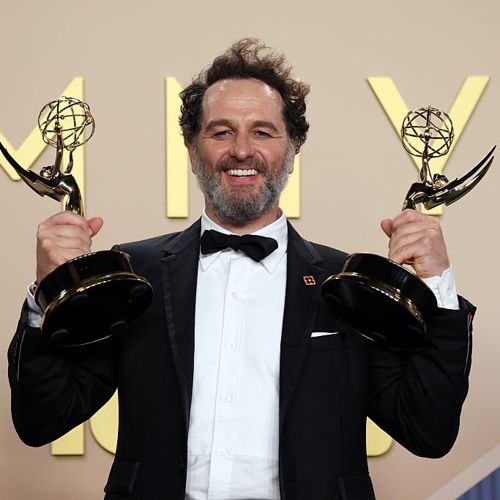 Emmy 2026: Το Widow’s Bay έγραψε ιστορία με 14 βραβεία