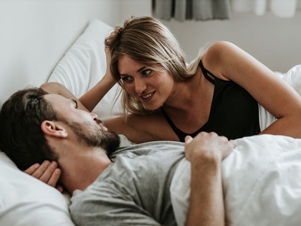 Τελειώνεις πολύ γρήγορα στο σεξ; Πότε θεωρείται πραγματικά πρόωρη εκσπερμάτιση