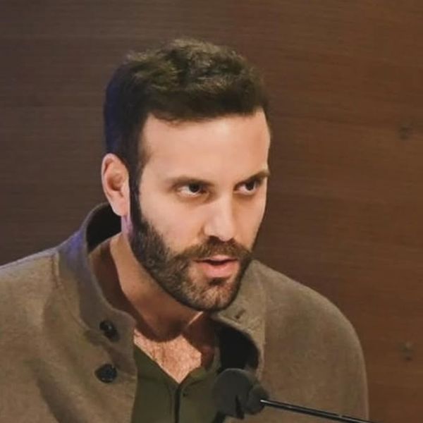 Στο αυτόφωρο αναζητείται ο Νίκος Παππάς μετά από καταγγελία για επίθεση σε δημοσιογράφο