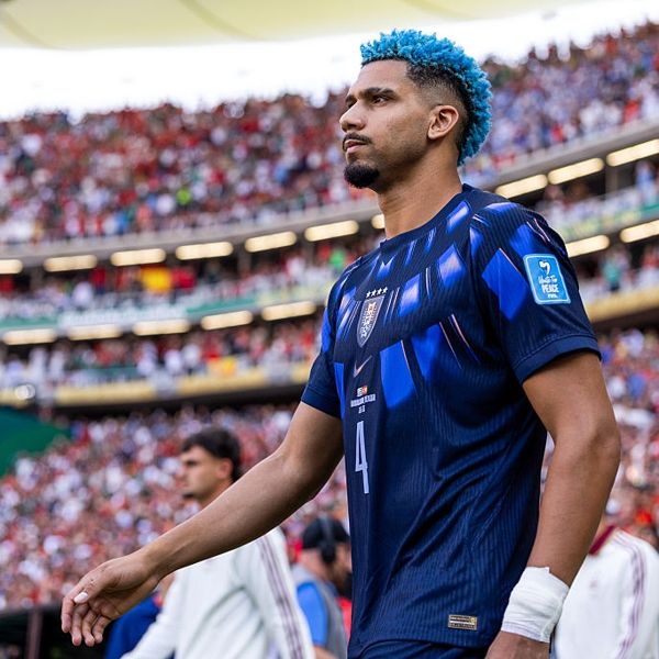 Ronald Araújo: Γιατί επέλεξε το Νο33 στη Liverpool