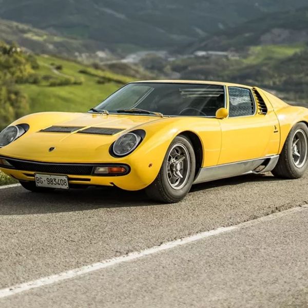 Lamborghini Miura: 60 χρόνια από τότε που μας έδειξε τι σημαίνει supercar