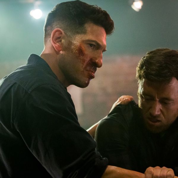Jon Bernthal: Η νύχτα στη Μόσχα που βρέθηκε με ένα όπλο στο μέτωπο