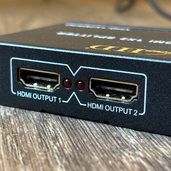 HDMI splitter ή HDMI switch: Ποια είναι η διαφορά και ποιο χρειάζεσαι