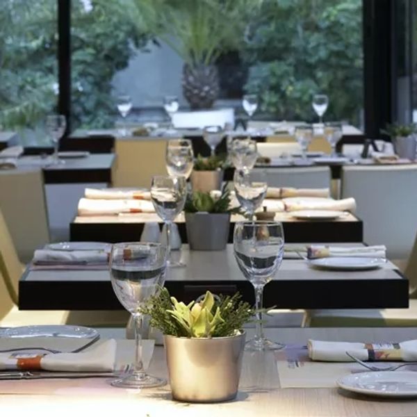 Χριστούγεννα και Πρωτοχρονιά στο Novotel Athenes | Μία γιορτή value for money πολυτέλειας