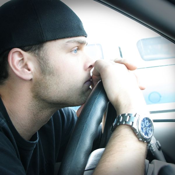 Testosterone burnout: Το νέο ανδρικό πρόβλημα που κανείς δεν συζητά