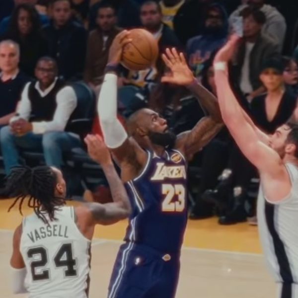 Ο LeBron παίζει πλέον με λιγότερα χρήματα από τους κορυφαίους της EuroLeague
