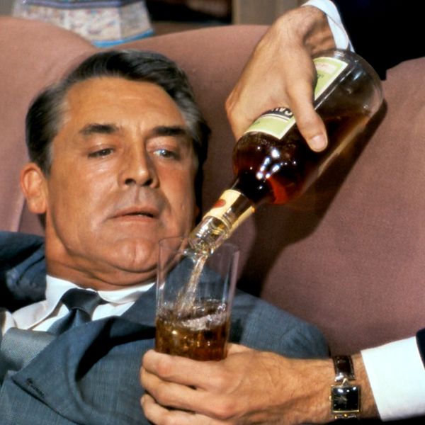 Πώς επιβιώνεις από ένα hangover-Και τι σου μαθαίνει