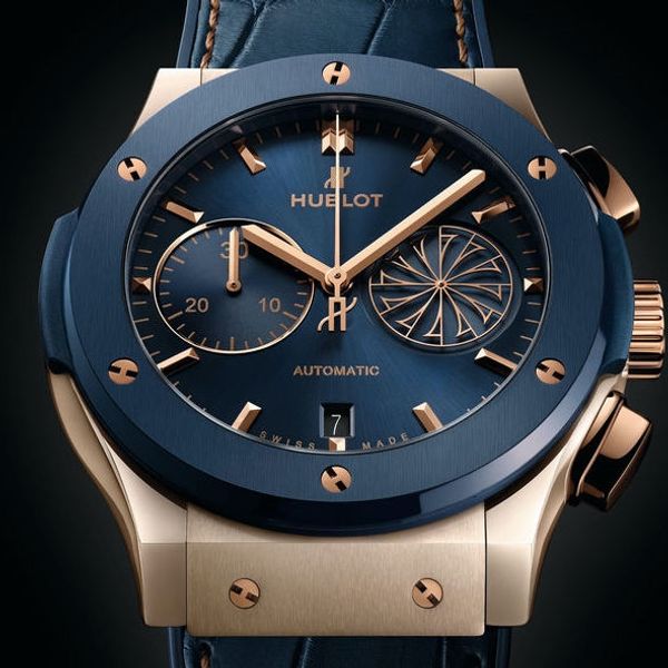 Η Hublot τιμά Μύκονο και Σαντορίνη με συλλεκτικά ρολόγια υψηλής αισθητικής