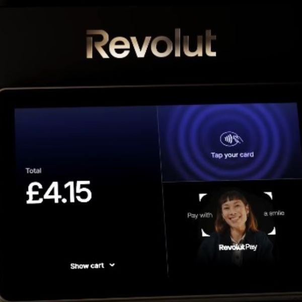 Πώς η Revolut κέρδισε μια θέση στο πορτοφόλι εκατομμυρίων πελατών
