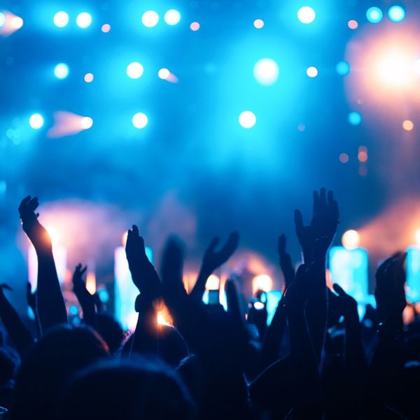 Ακούς φανατικά έναν καλλιτέχνη; Το Spotify μπορεί να σου βρει εισιτήριο για συναυλία του