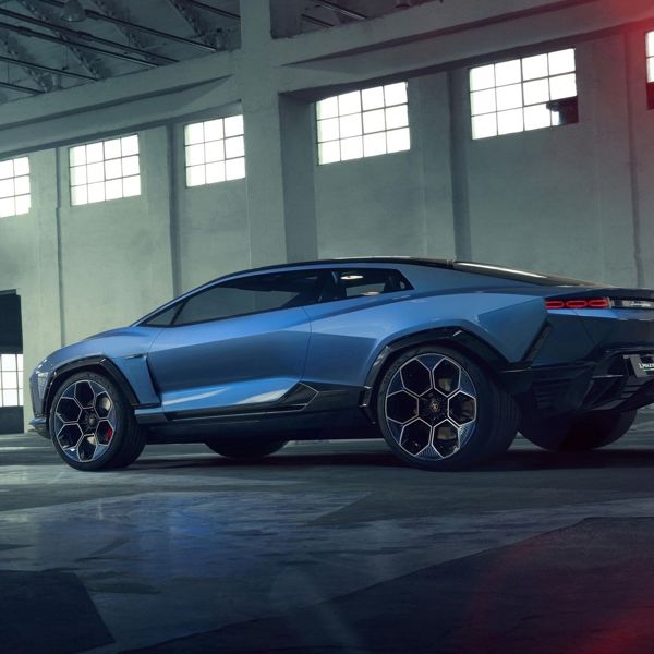 Τέλος η ηλεκτρική Lamborghini Lanzador: Τι δήλωσε ο CEO