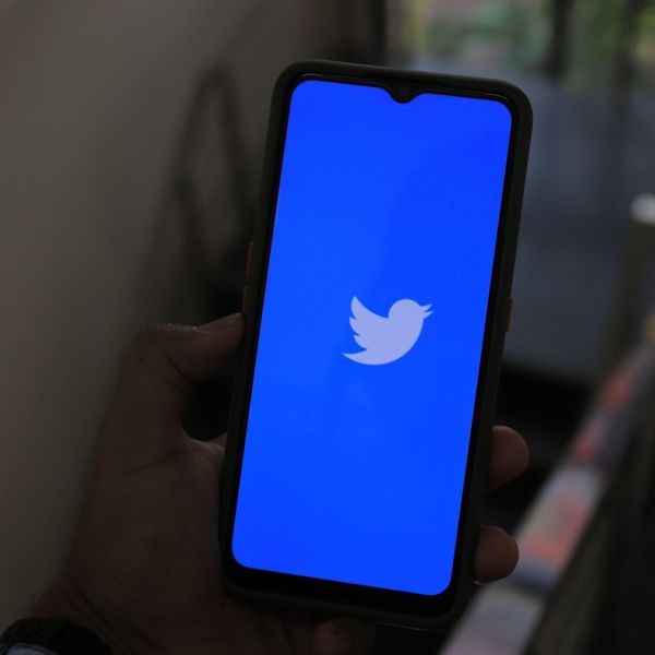 Η επιστροφή του Twitter που τρελαίνει τον Έλον Μασκ
