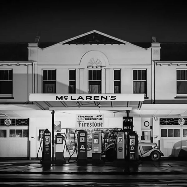 McLaren: Νέο λογότυπο που γράφει McLaren όπως και το παλιό