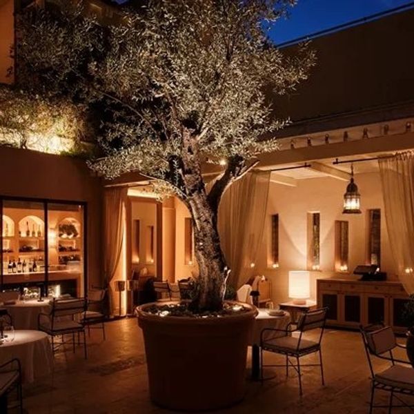 Στην αυλή για fine dining