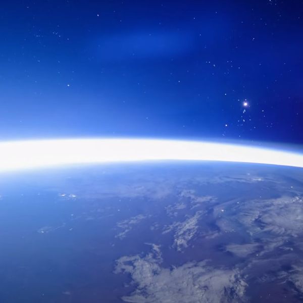 Neowise, ο κομήτης που πλησιάζει τη Γη