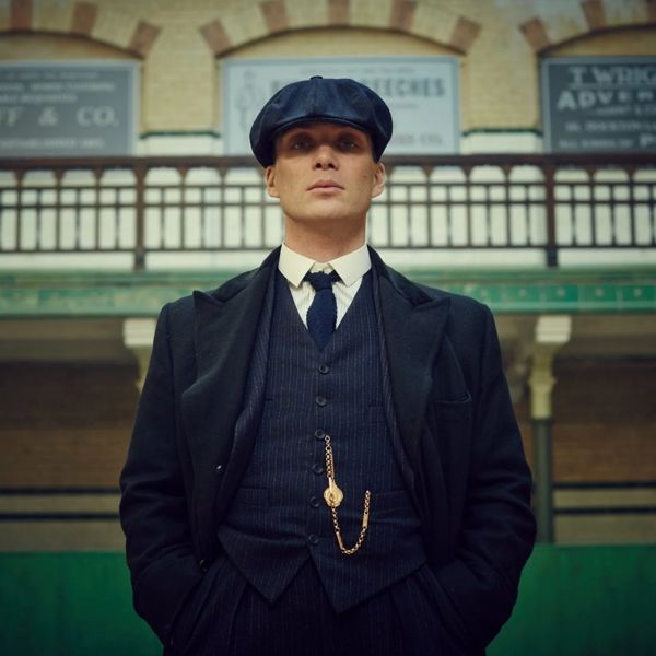 Peaky Blinders: Πώς το στυλ του Thomas Shelby παραμένει διαχρονικό