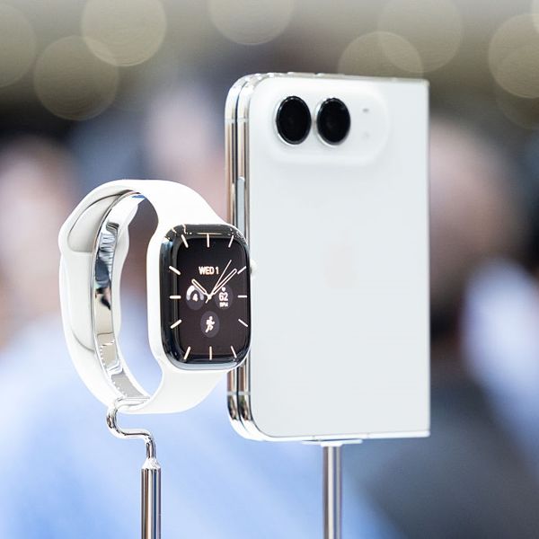 Apple Event 2026: Όλα όσα παρουσίασε η Apple και το πρώτο foldable iPhone