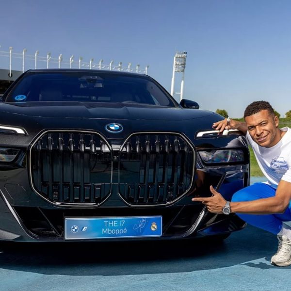 Πρώτες βόλτες, πρώτοι μπελάδες για τον Mbappe-Εμφανίστηκε με 