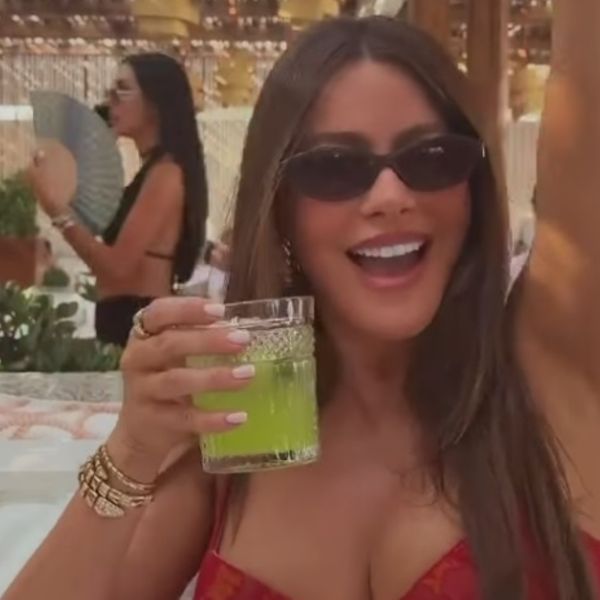 Η Sofia Vergara έκανε τη Μύκονο ακόμη πιο καυτή