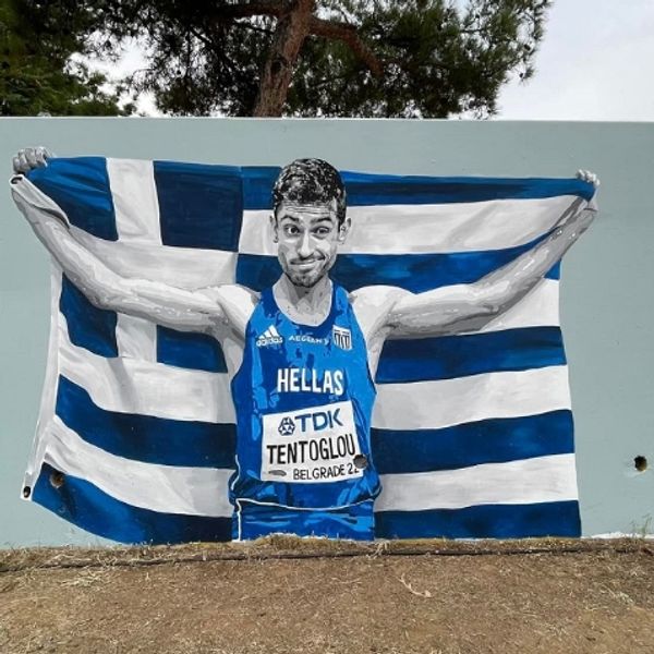 Jump Miltos: O Μίλτος Τεντόγλου έγινε mural στη Θεσσαλονίκη. Φυσικά.