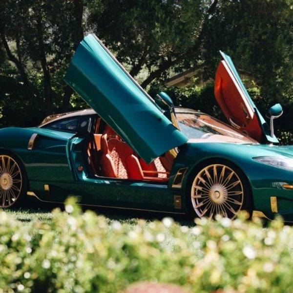 Η Spyker επιστρέφει με ένα supercar από άλλη εποχή