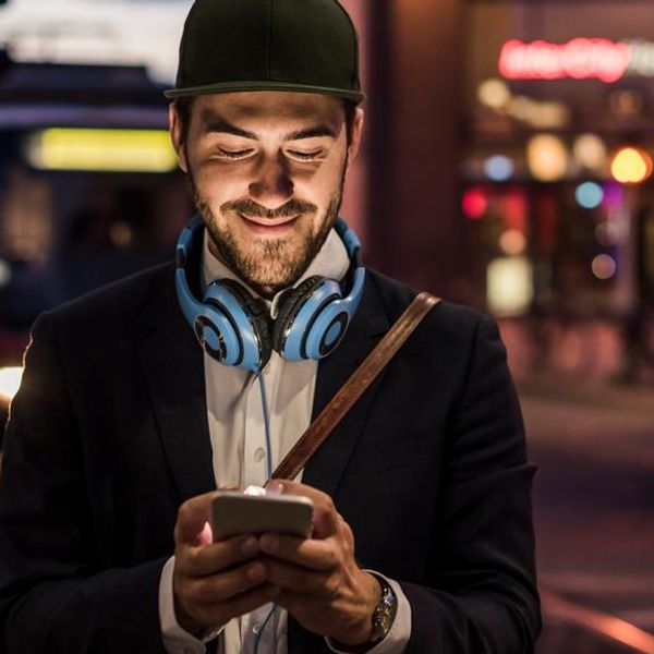 To app που μετατρέπει τα φωνητικά μηνύματα του WhatsApp σε γραπτά
