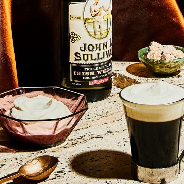 Η ιστορία και η συνταγή του Irish Coffee