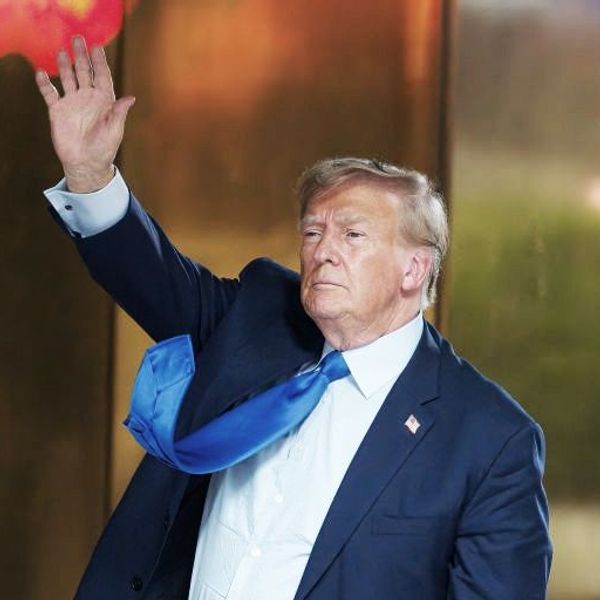 Φήμες λένε πως οι γκάφες του Donald Trump είναι εσκεμμένες
