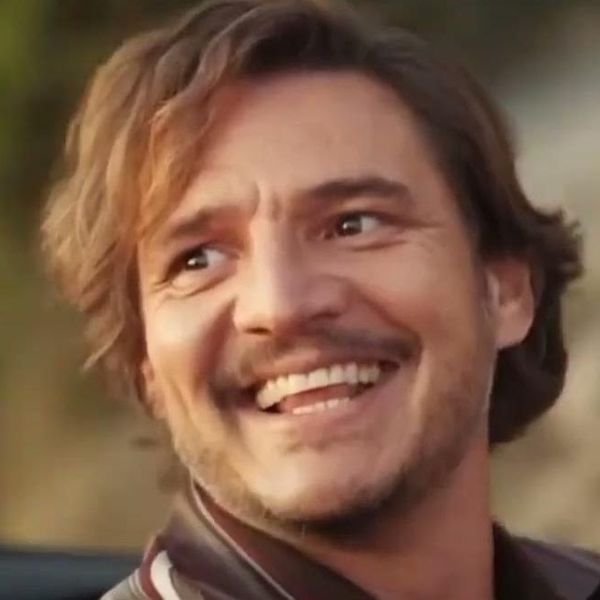 Ο Pedro Pascal απομνημονεύει τους ρόλους του με έναν cringe τρόπο