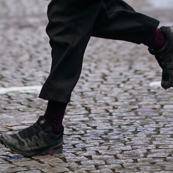 Μαύρα sneakers για το δεύτερο μισό του 2022