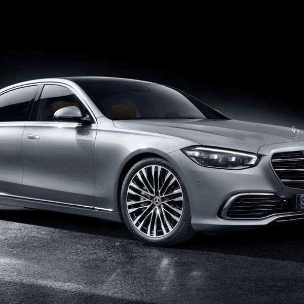 Η Mercedes-Benz S-Class είναι πιο επιβλητική από ποτέ