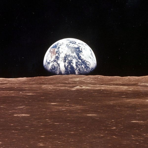 Η NASA στέλνει στρατό από μίνι ρομπότ στη Σελήνη